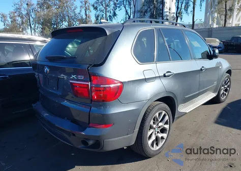 2013 BMW X5 xDrive35I/xDrive35I Premium/xDrive35I Sport Activity z USA, uszkodzony, nr VIN 5UXZV4C53D0B05226